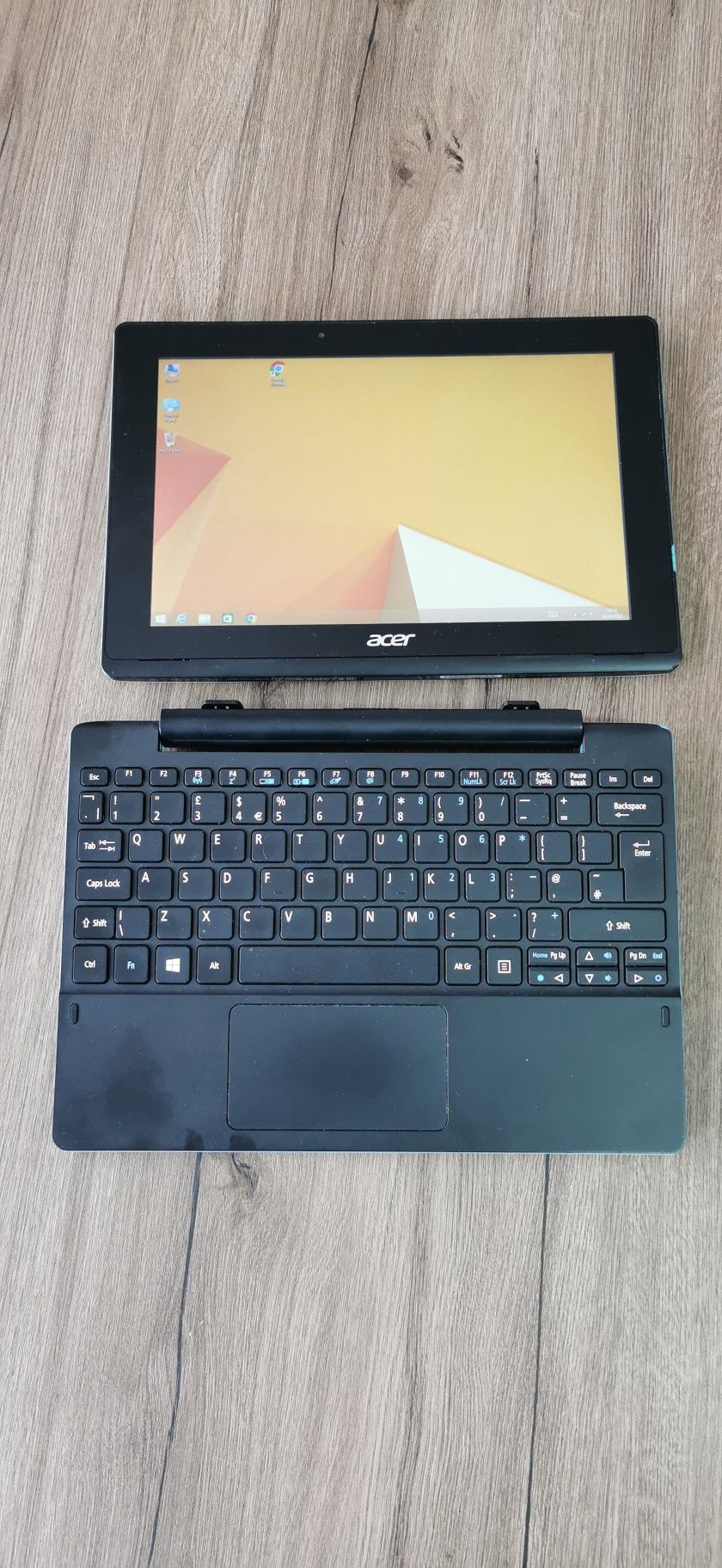 Laptop tableta Acer Aspire SW3-016