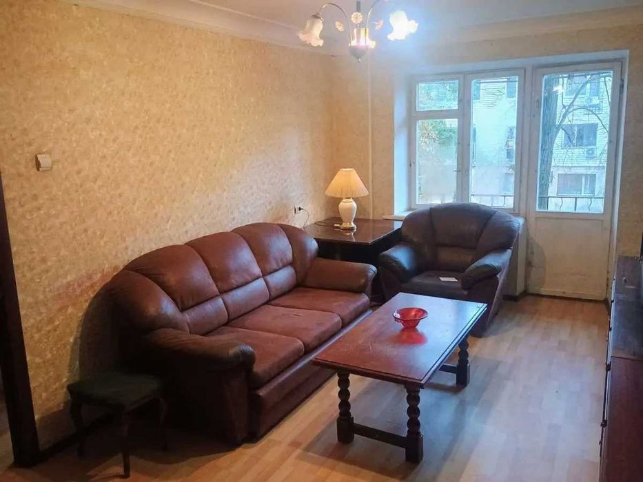 Дава се под наем Двустаен апартамент в София, Зона Б-18 - 70 кв.м за 433.5 € - Снимка #1