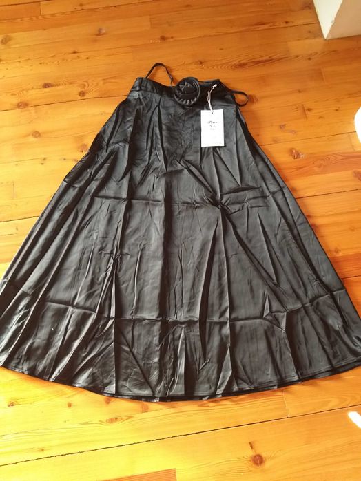 Юбка чёрная атласная длинная