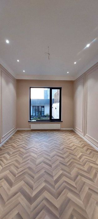 Сдается Евро дом в стиле Хай-тек возле больницы Мать и Дитя ( н833 )