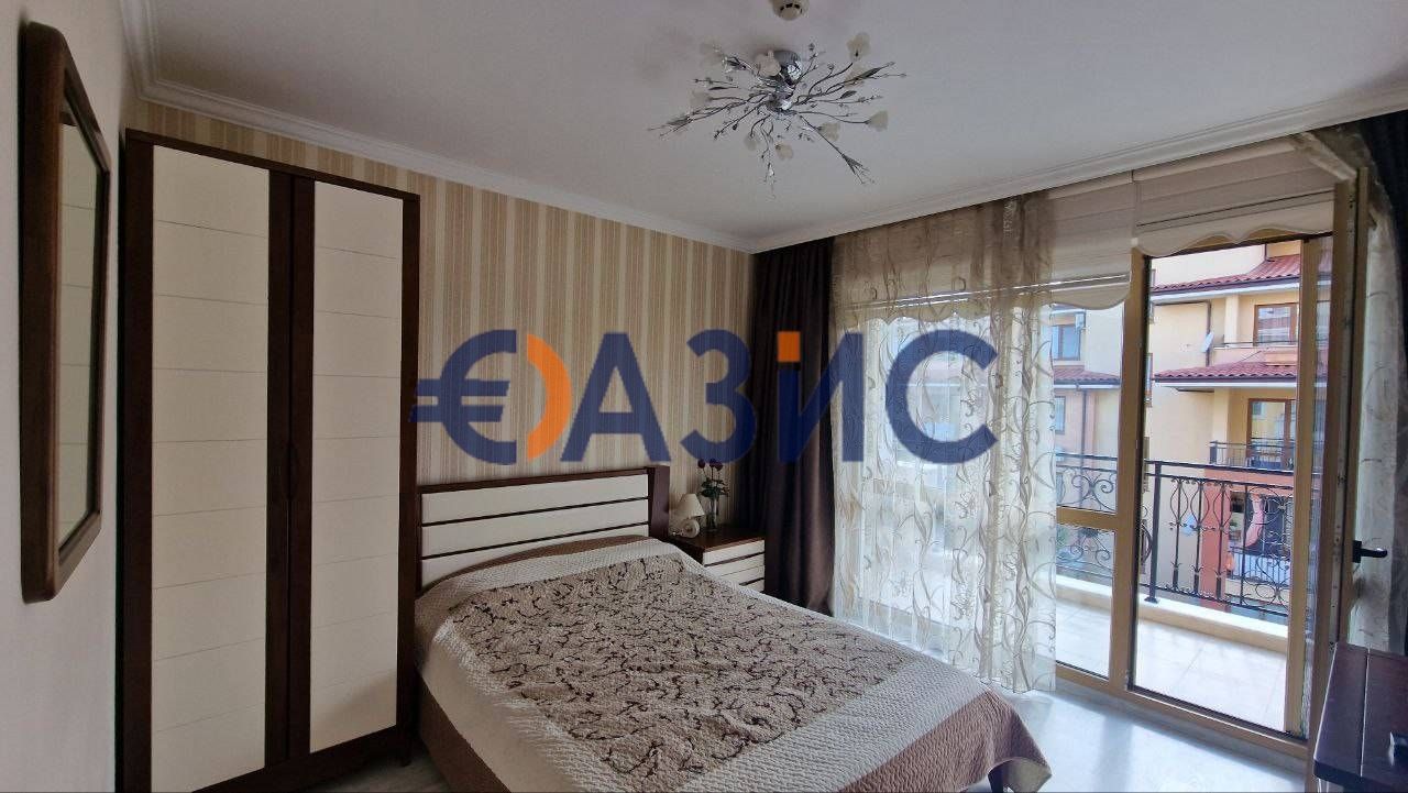 Апартамент с 3 спални, 2 ет., "Вила Флоренция", Свети Влас, България,