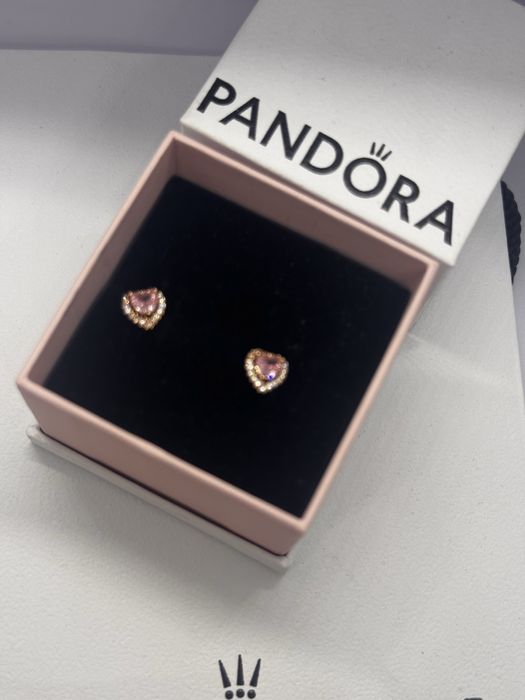 Пандора обеци Pandora