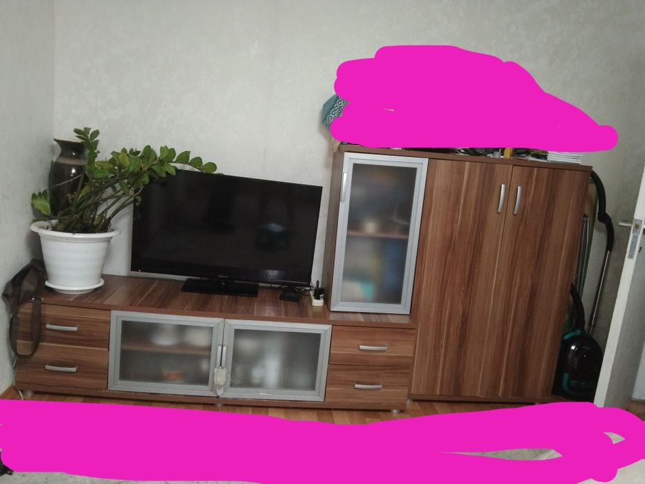 Стенка не большая