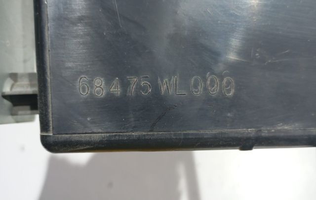 Compartiment de depozitare 68475WL000 Nissan X-Trail T30 [2001 - 2004