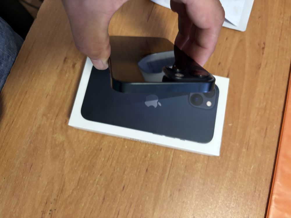 Iphone 13-128 -Гаранция