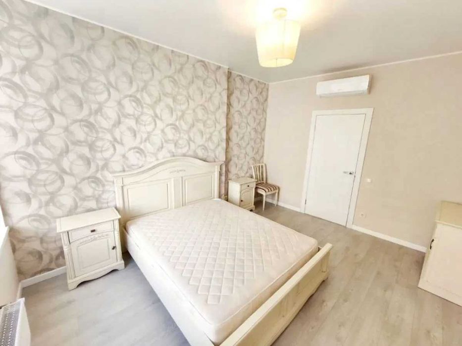 Дава се под наем Тристаен апартамент в София, Банишора - 85 кв.м за 663 € - Снимка #4