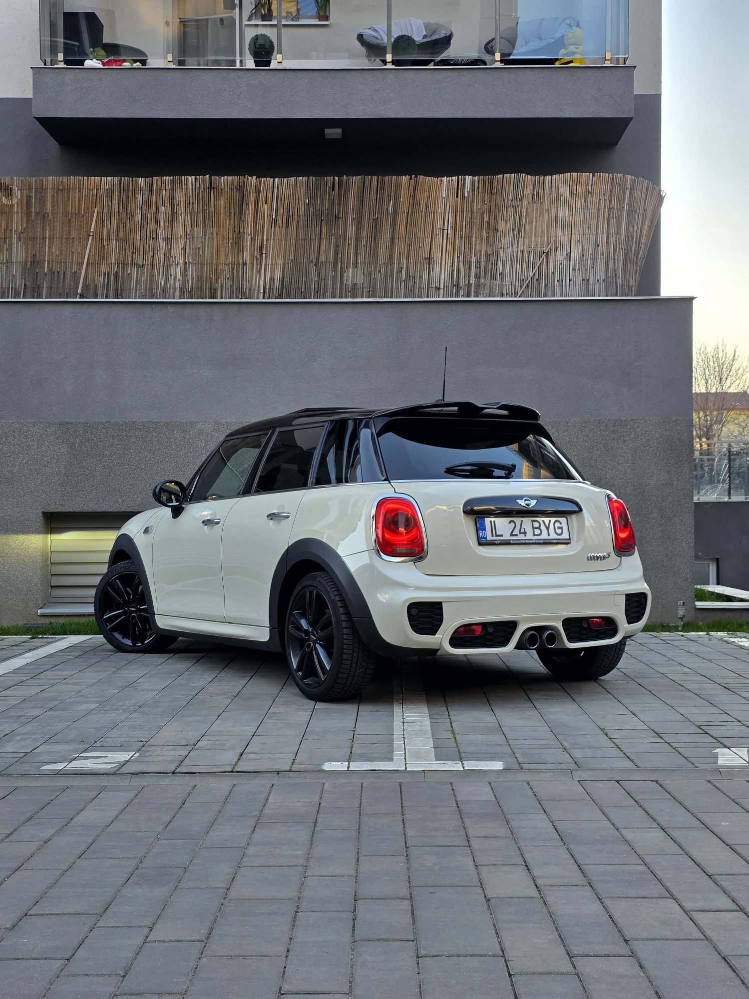 Mini Cooper S | 2017 | John Cooper Works