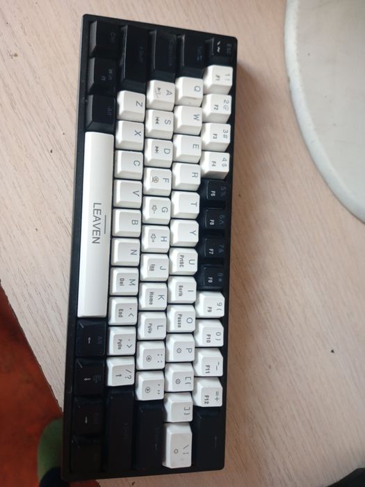 Клавиатура с подсветкой игровая