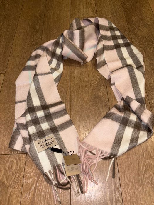 ОРИГИНАЛЕН BURBERRY Ash rose Check кашмирен шал