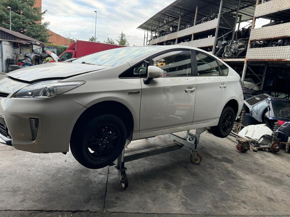 Piese Toyota Prius 3 1.8B Hybrid Facelift. 2011-2014. Volan stinga.