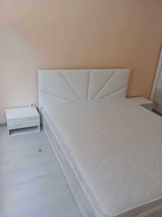 Чисто нова спалня в гаранция