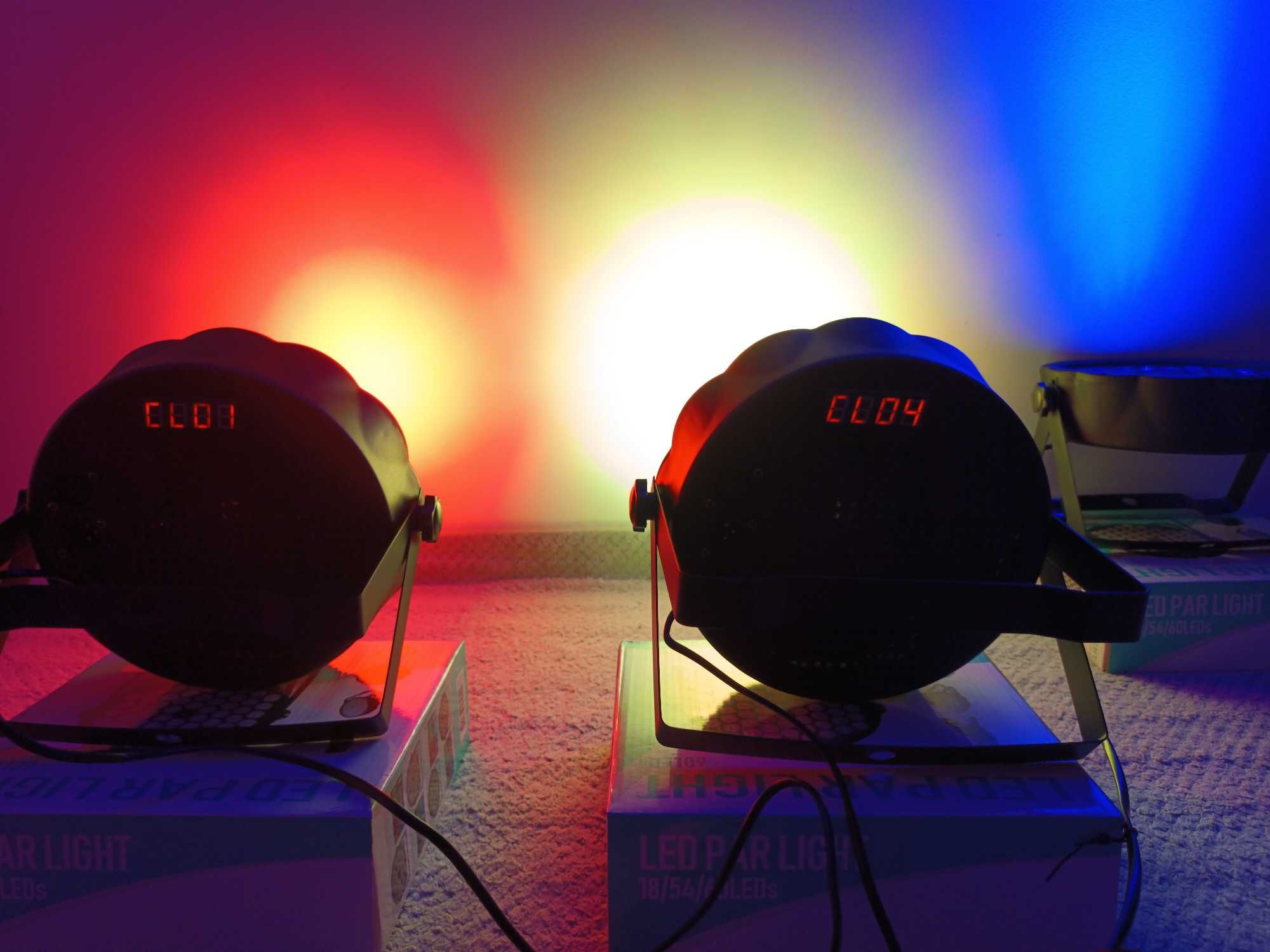 Proiector LED RGB Party, Microfon integrat, Flash, Strobo, Ambiental