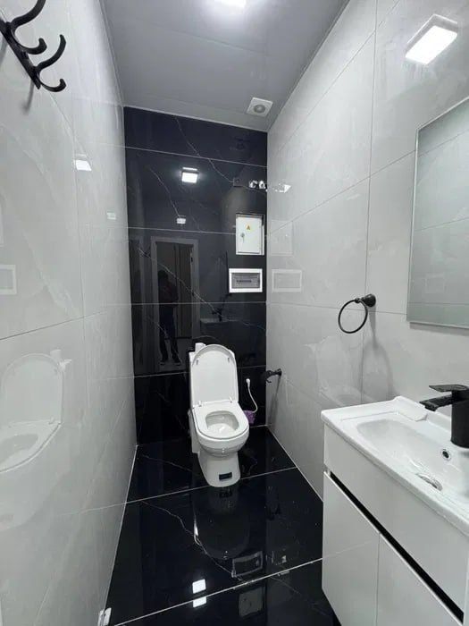 Продаётся нежилое помещение