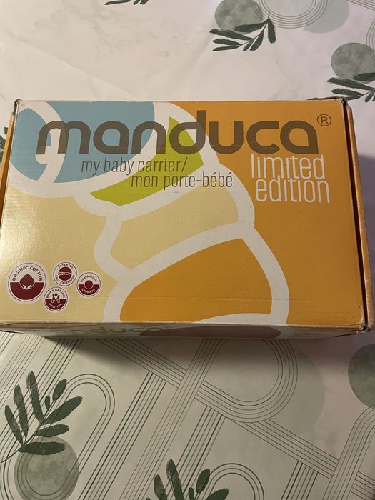 Sistem Manduca baby carrier