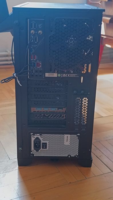 PC Gaming Ryzen 7 5800x si RX 6700XT