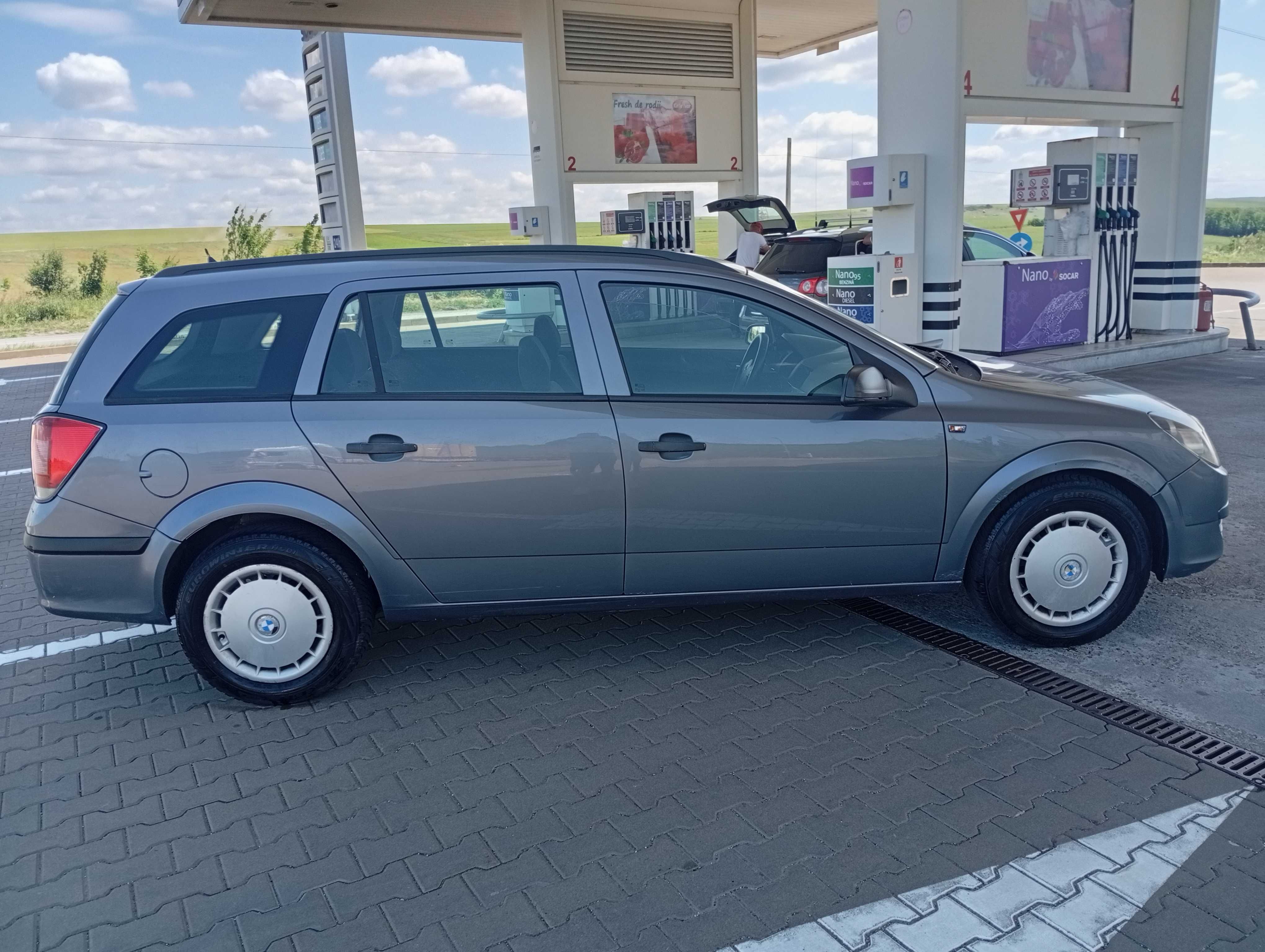 VÂND OPEL ASTRA H an fabricație 2006 motor 1.7 cdti