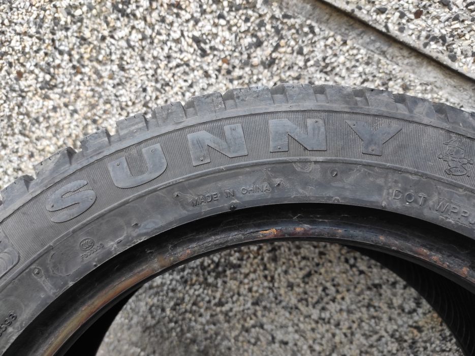 Гуми зимни SUNNY 16"