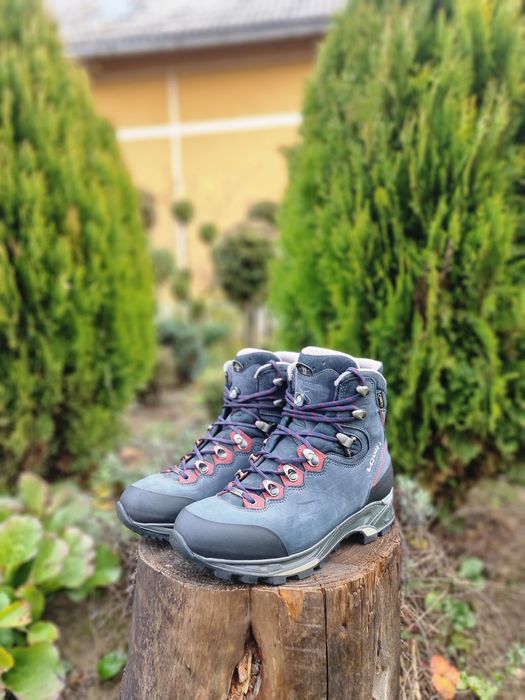 Ghete Lowa  Mauria Evo GTX trekking drumetii outdoor