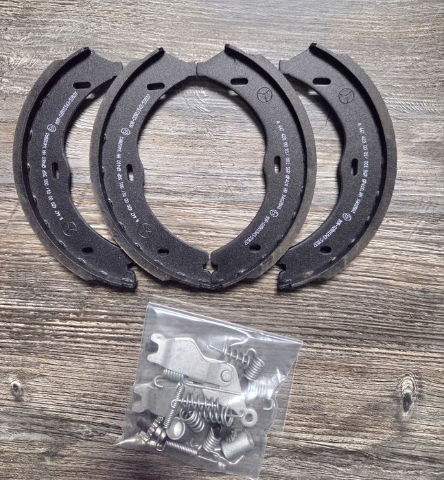 Set Saboți Frână Mână Vito W447 W639 PRODUS NOU ORIGINAL ÎN OFERTĂ 500