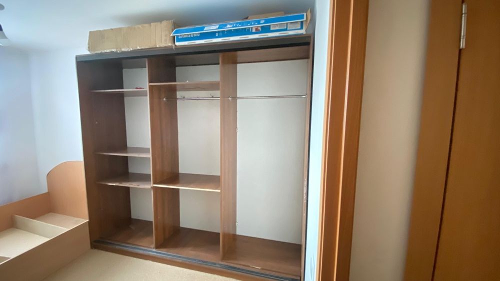 Отдам шкаф даром