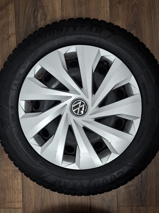 Set jante Oțel cu capace originale 185 65 15 5x100