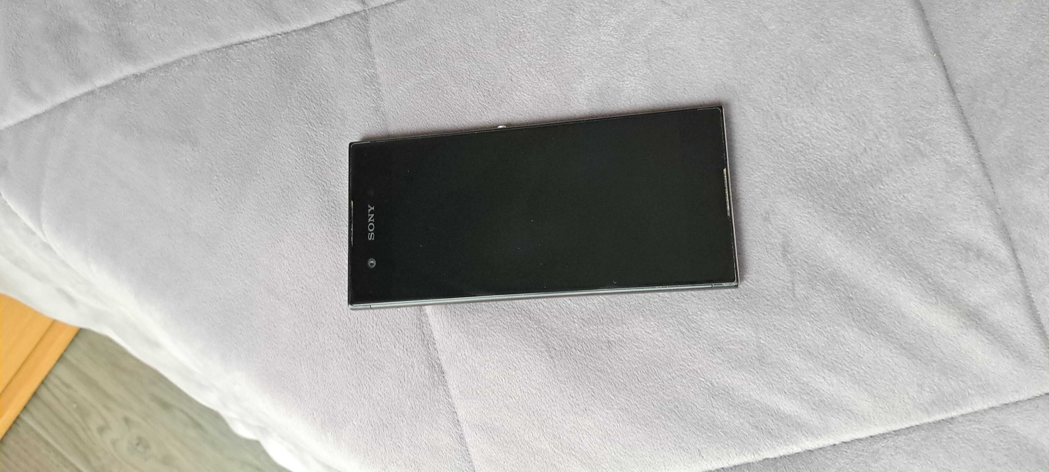 Смартфон Sony Xperia  L1, б/у