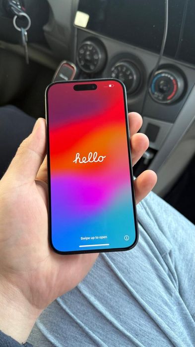 Продам 15про черный 256 98%