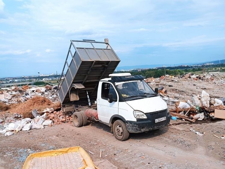Вывоз мусора, недорого. Утиль: мебель тбо хлам вещи и прочее.