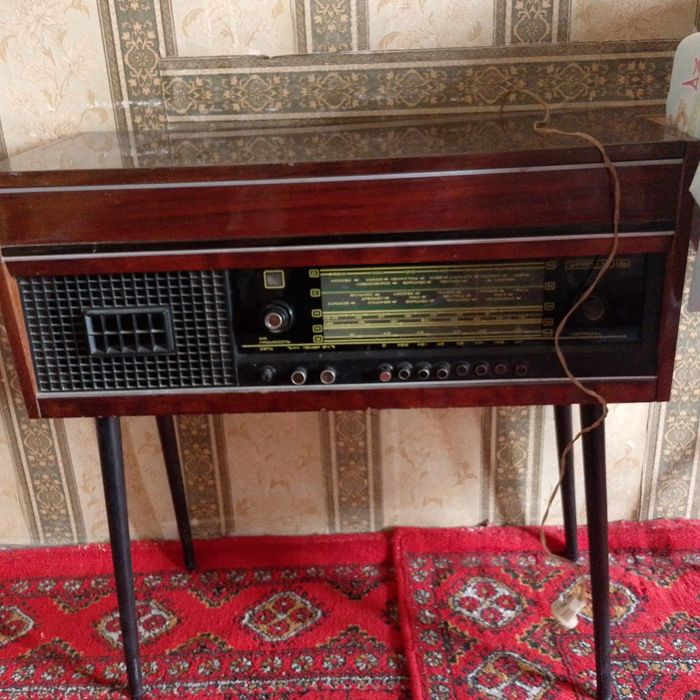 Патафон радио сотилади