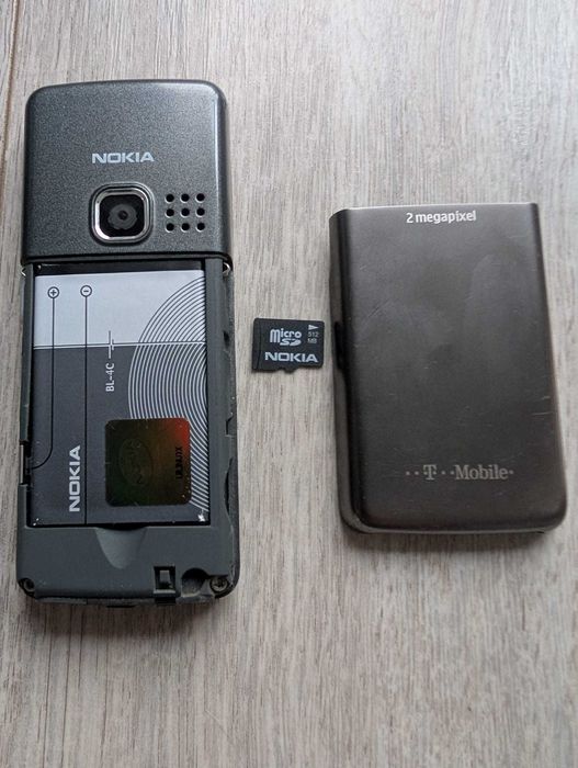 Telefon Nokia 6300i cu Wi-Fi