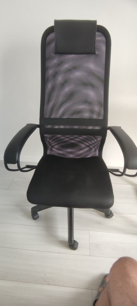 Кресло компьютерное.