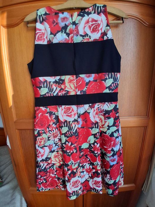 Дамска рокля за поводи