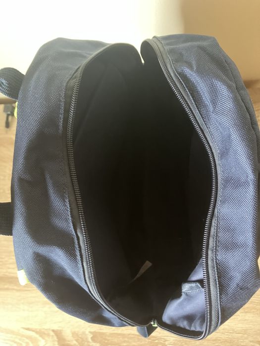 Ghiozdane laptop si copii