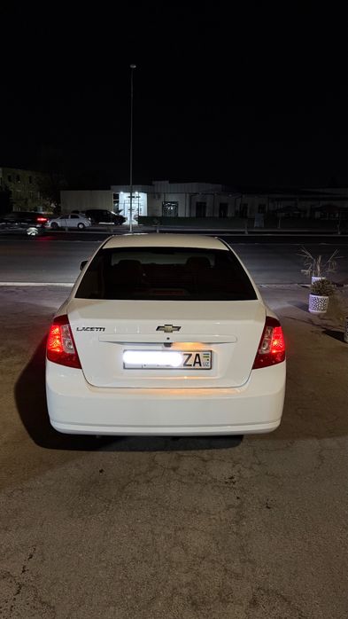 Gentra 2018 avtamat sotiladi