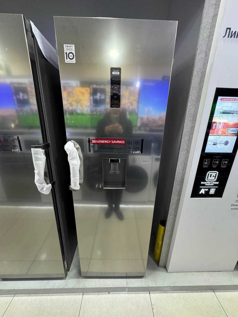 Холодильник однокамерный LG 384L Smart Inverter/DoorCooling+