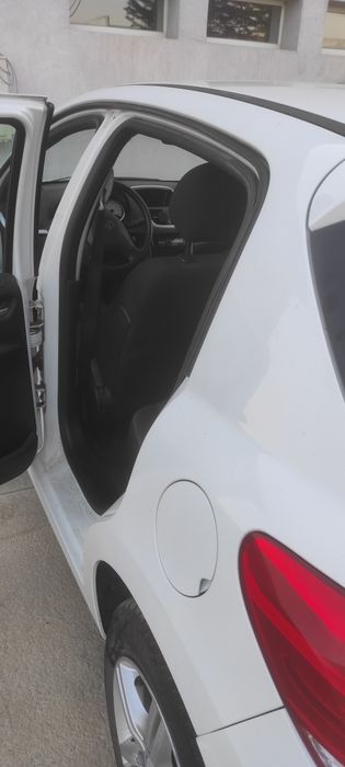 Peugeot 207 HDI 1400 , puțin folosită ,