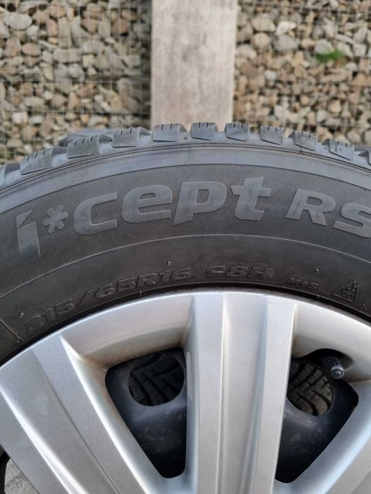 Jante + Anvelope Iarna Volkswagen