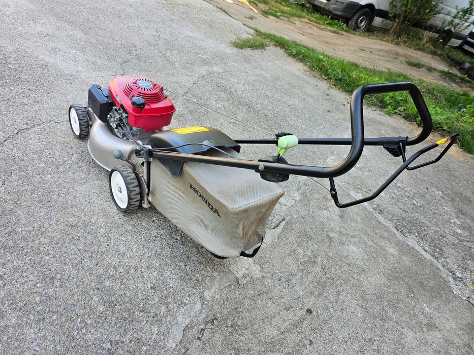 Моторна Косачка HONDA, Като Нова