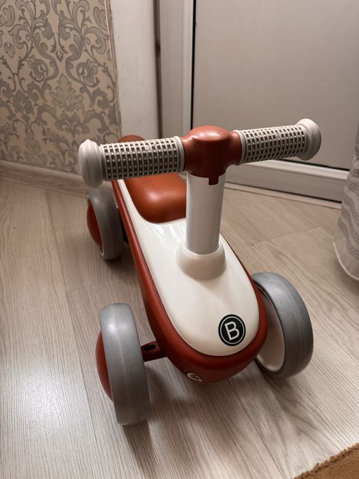 Продам Толокар детский