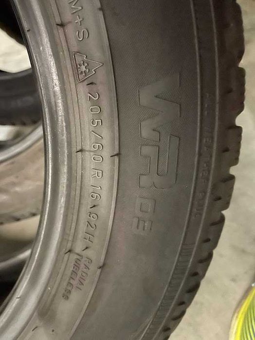 Зимни гуми Nokian 205/60R16