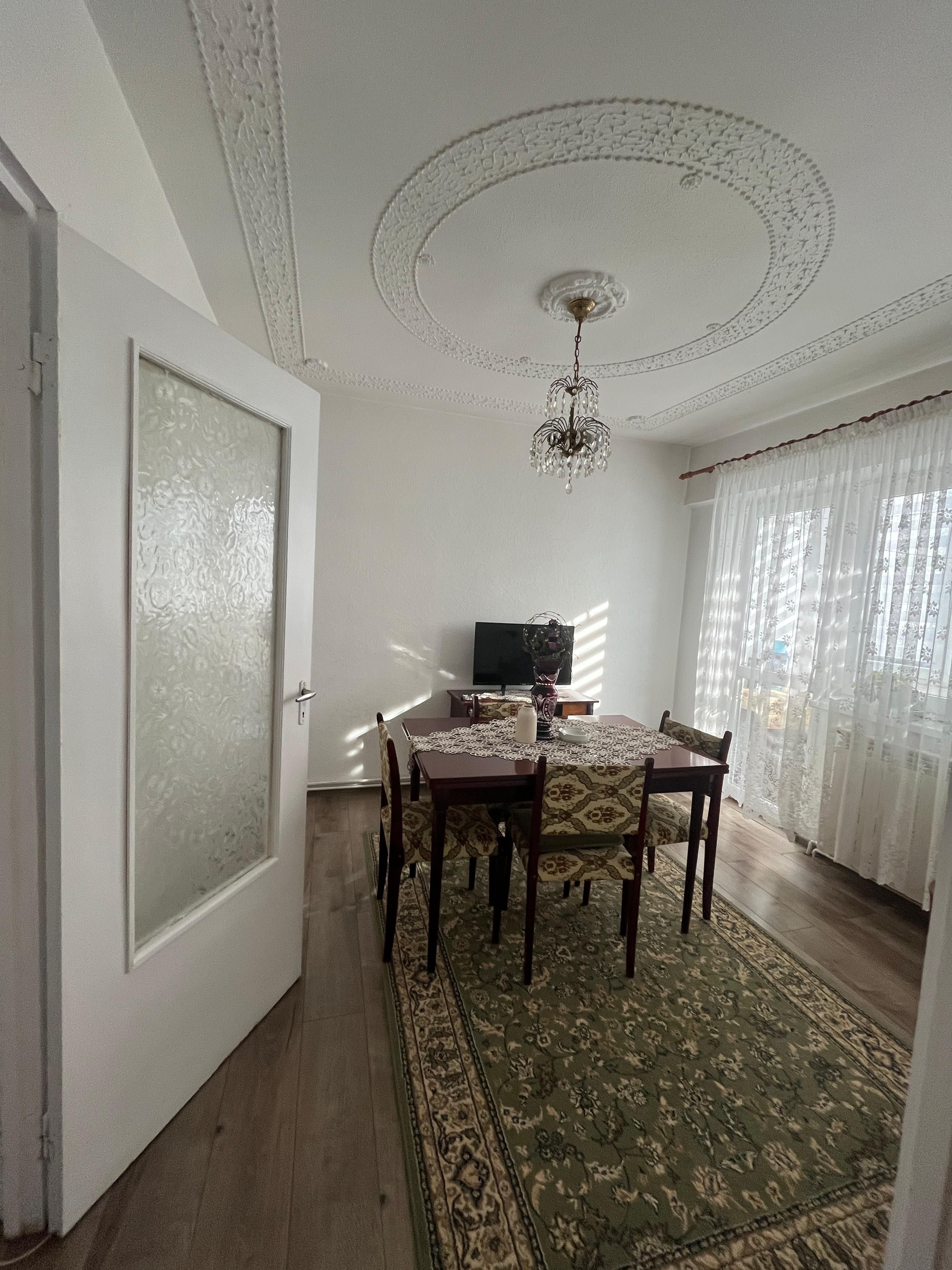Apartament 3 camere