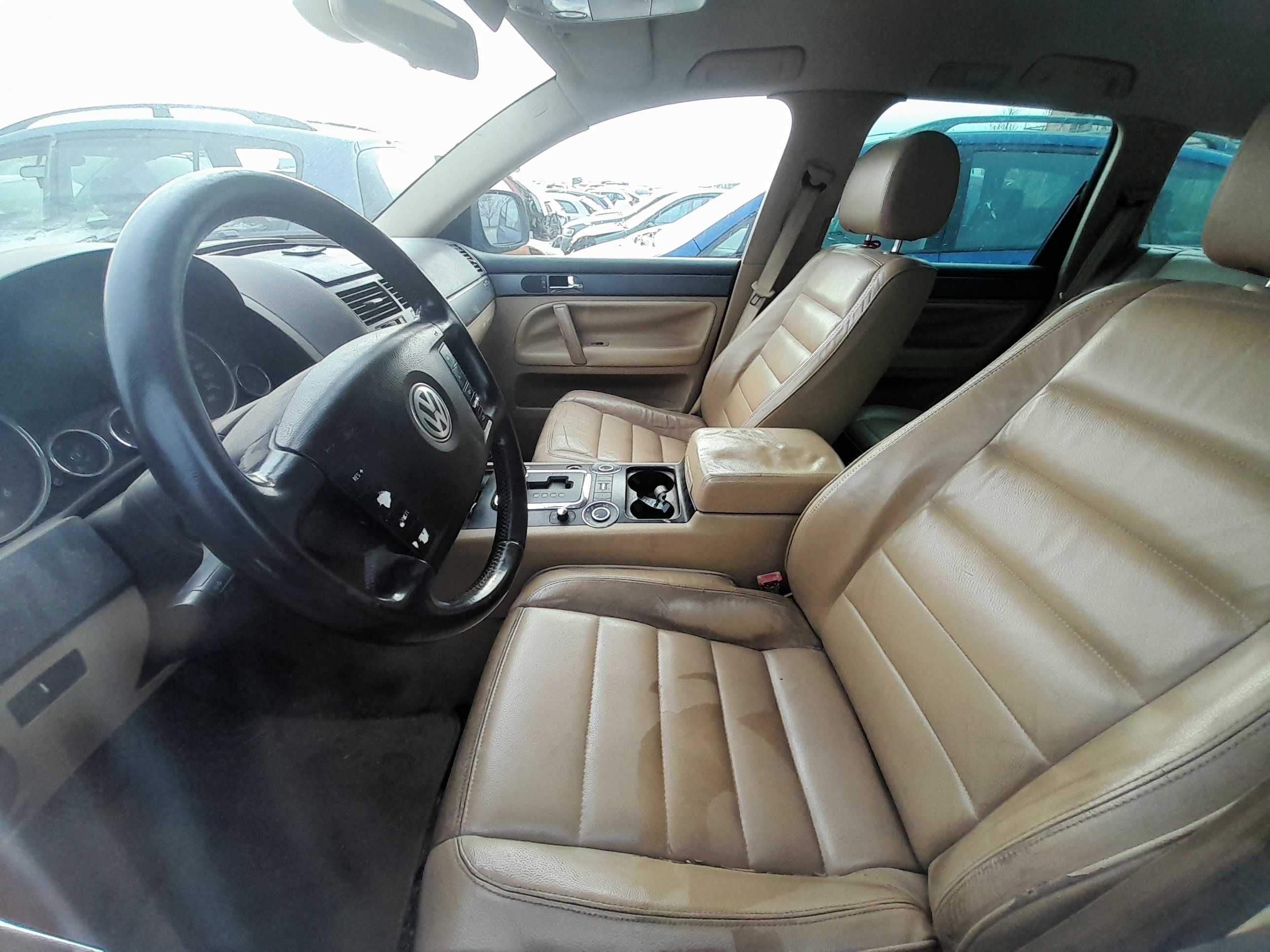 На части! VW Touareg 2.5 TDI