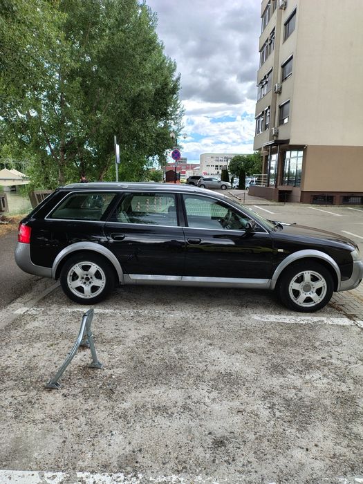 Audi ALROAD 2004
