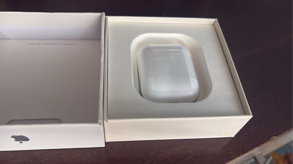 Продам air pods 2