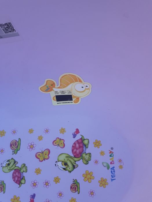 Vanita bebe cu termometru