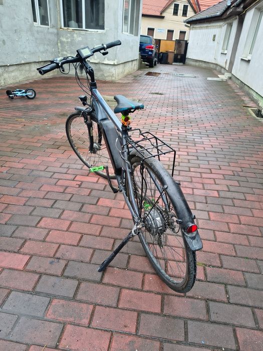 Vând bicicleta electrica
