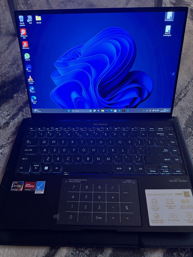 Vand Laptop Asus Zenbook 14X Oled