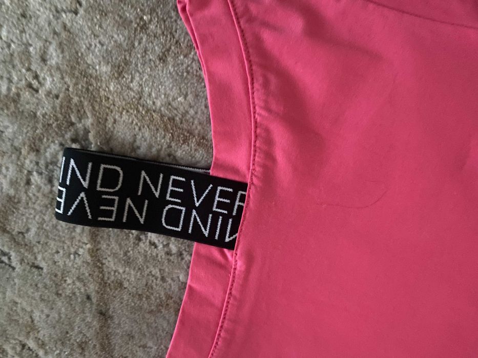 Rochie de vara roz, umar gol cu bareta, S/M, nou