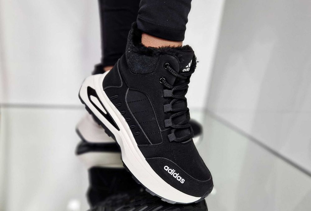 Дамски зимни боти