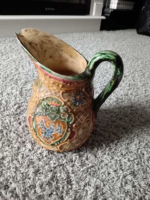 Maiolică veioză carte